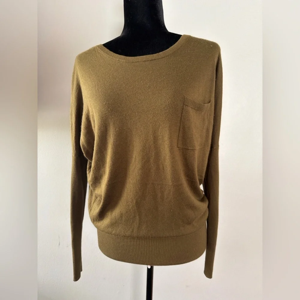 Vince  cashmere silk Olive‎ Knit Sweater